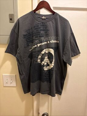 Men’s vintage John Lennon 'Give Peace a Chance' Black Graphic T shirt size XXL